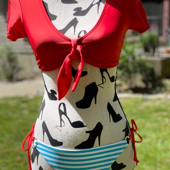 Bathing suit top and bottom target and boxer Joe brand both small. - Picture 2 of 11